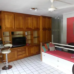 Un Pied-a-terre Au Centre De Papeete Apartment Papeete (Tahiti)