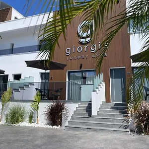 Giorgis Luxury Apartment Ayia Napa
